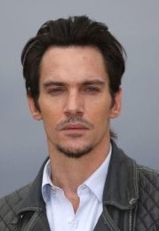 Jonathan Rhys Meyers