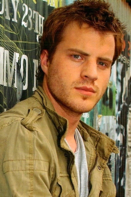 Robert Kazinsky