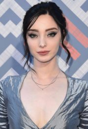 Emma Dumont