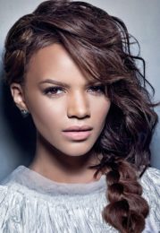 Leslie Grace