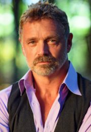 John Schneider