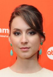 Troian Bellisario